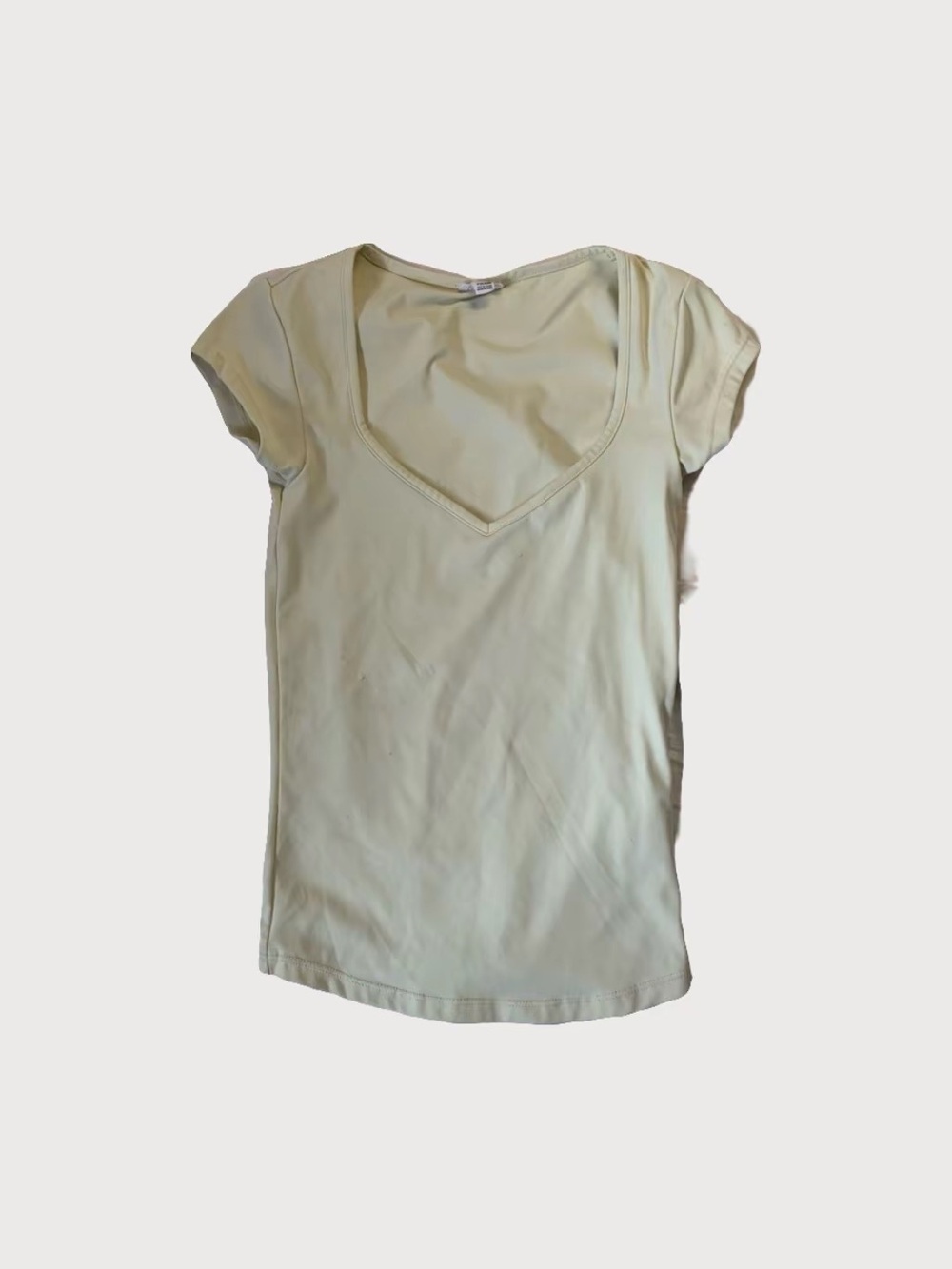 Garage Women's Scoop Neck Short Sleeve Top in Butter Yellow